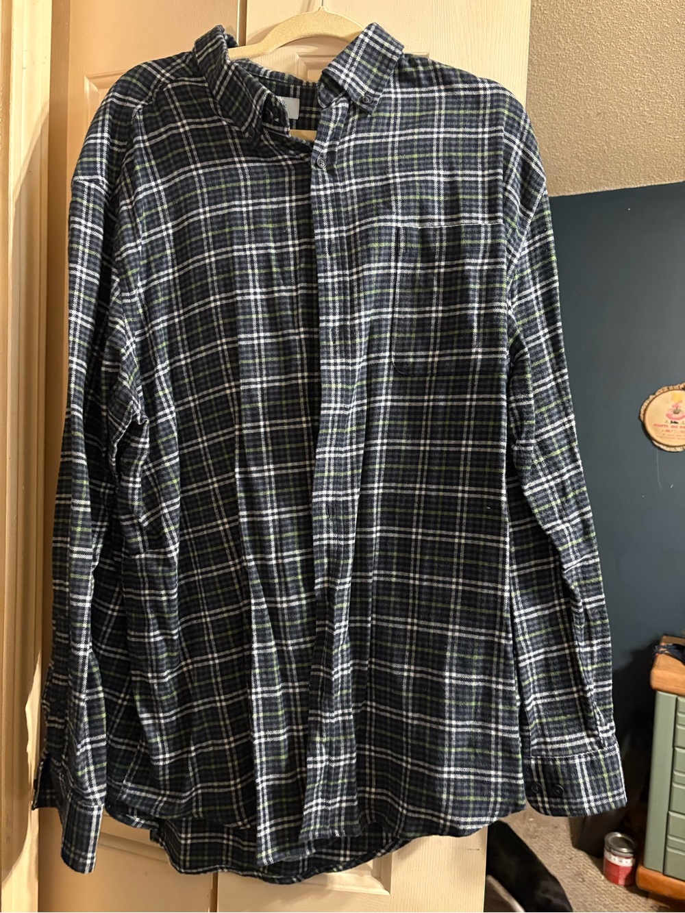 croft & barrow Navy and Green Plaid Button-Down Shirt